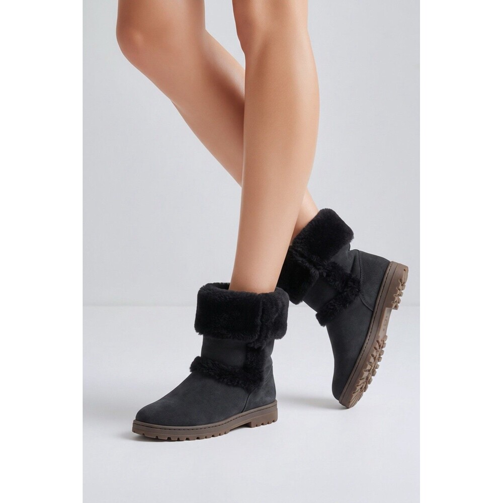 Style & Co Fuzzy Women's Boot, Size 7 Black